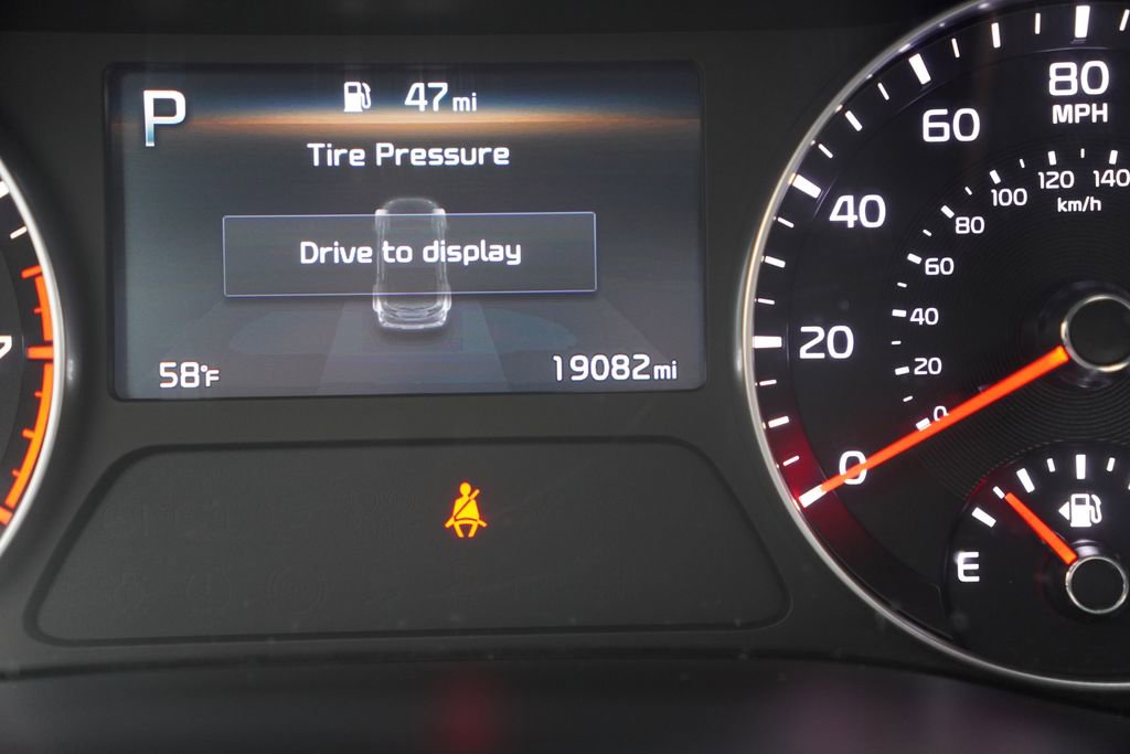 Certified 2024 Kia Forte LXS w/ LXS Technology Package FWD image 28