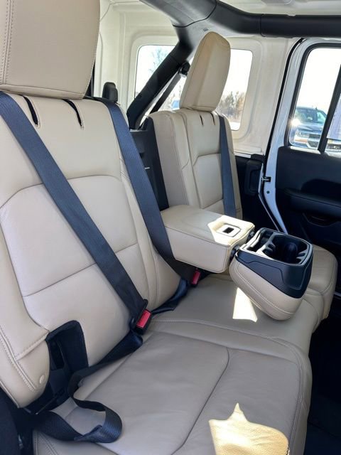 Used 2018 Jeep Wrangler Unlimited Rubicon image 33