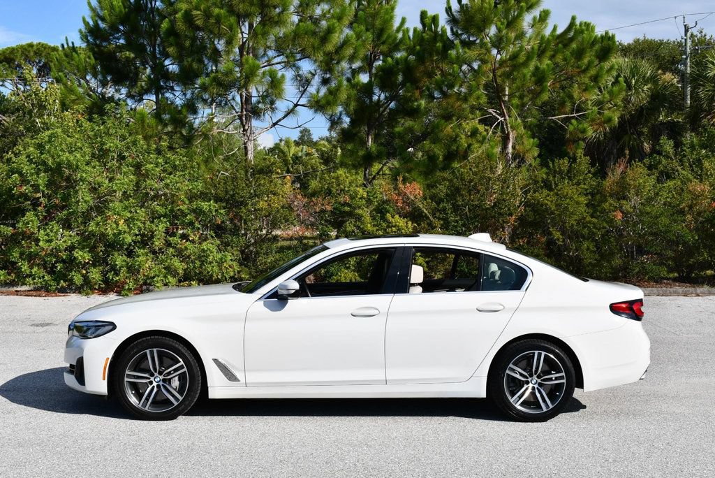 Used 2021 BMW 540i xDrive w/ Premium Package AWD/4WD image 25