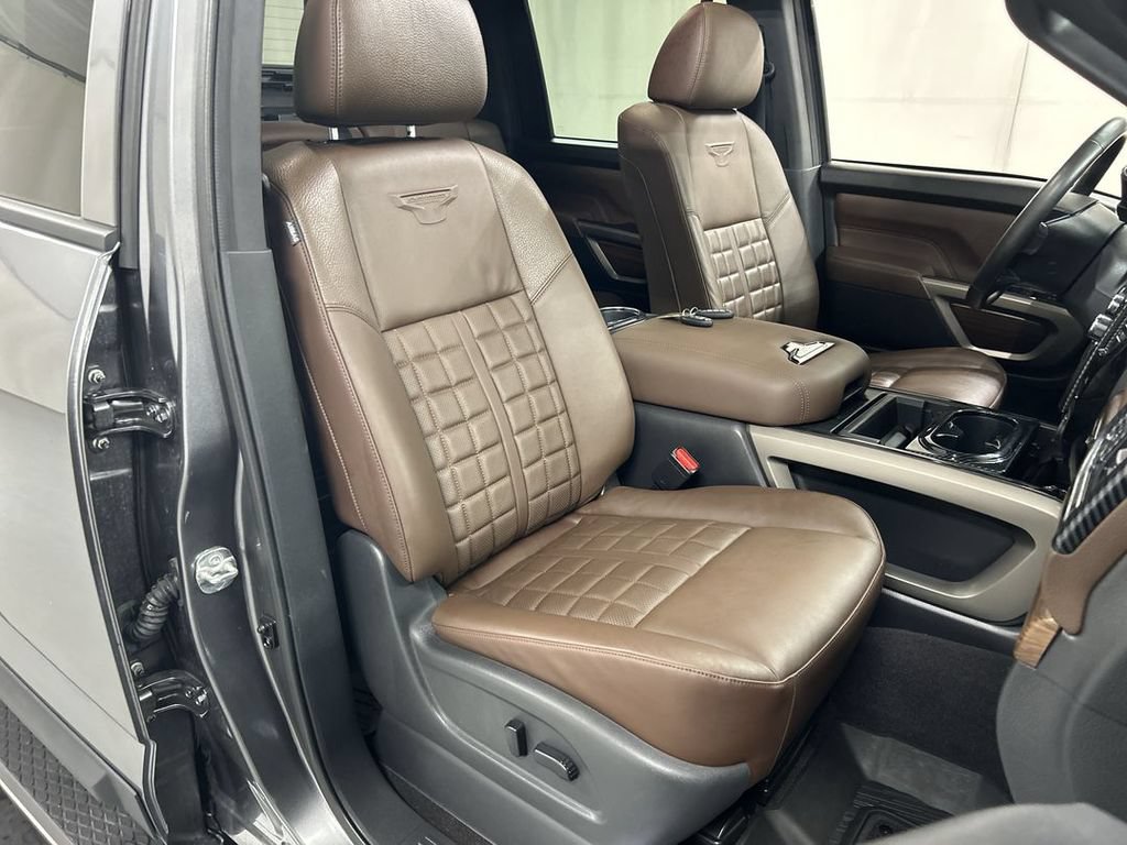 Used 2023 Nissan Titan Platinum Reserve w/ Moonroof Package AWD/4WD image 22