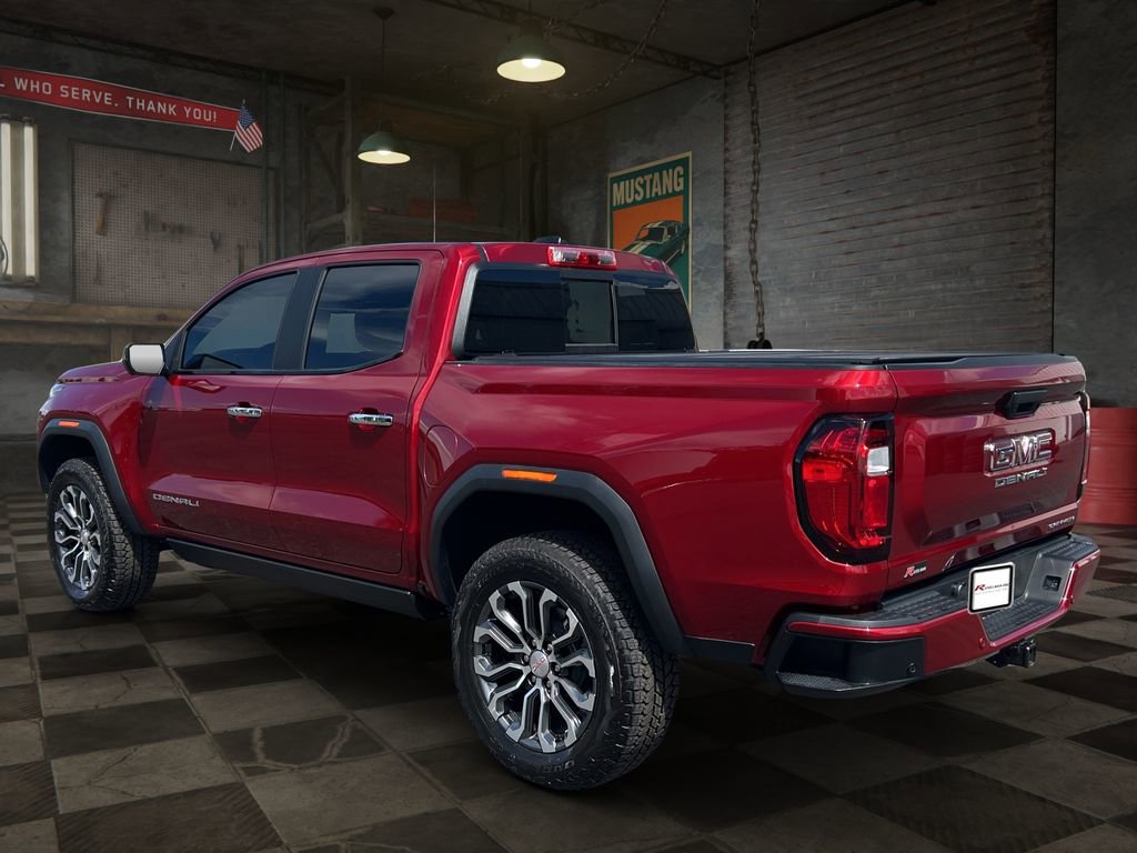 Used 2026 GMC Canyon Denali AWD/4WD image 5