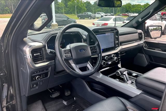 Used 2024 Ford F150 Lariat w/ FX4 Off-Road Package AWD/4WD image 18