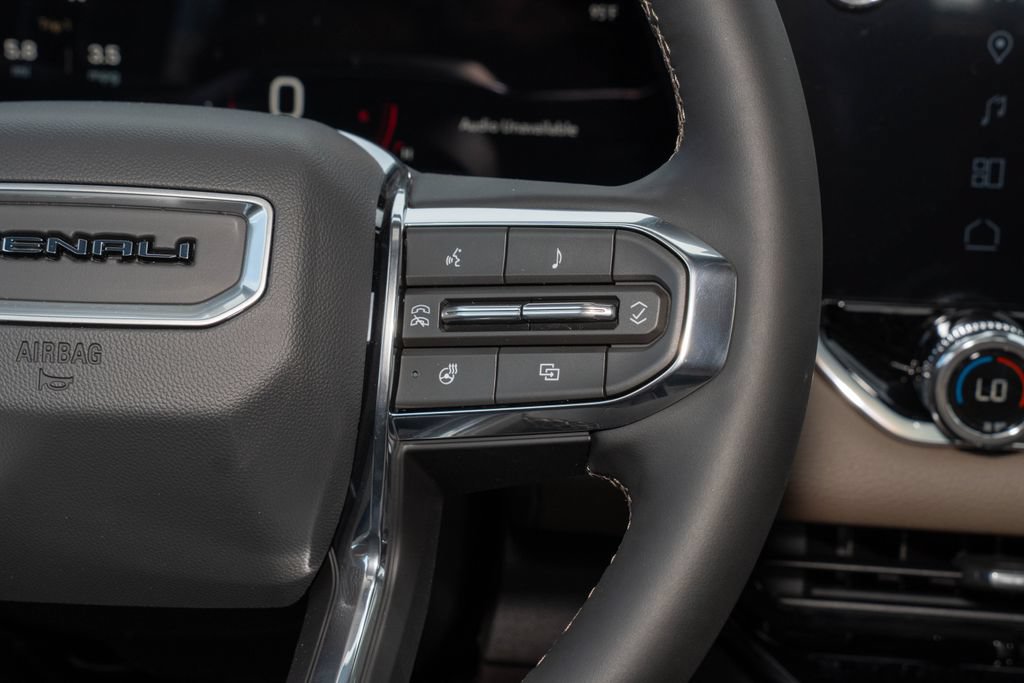 New 2026 GMC Canyon Denali AWD/4WD image 31