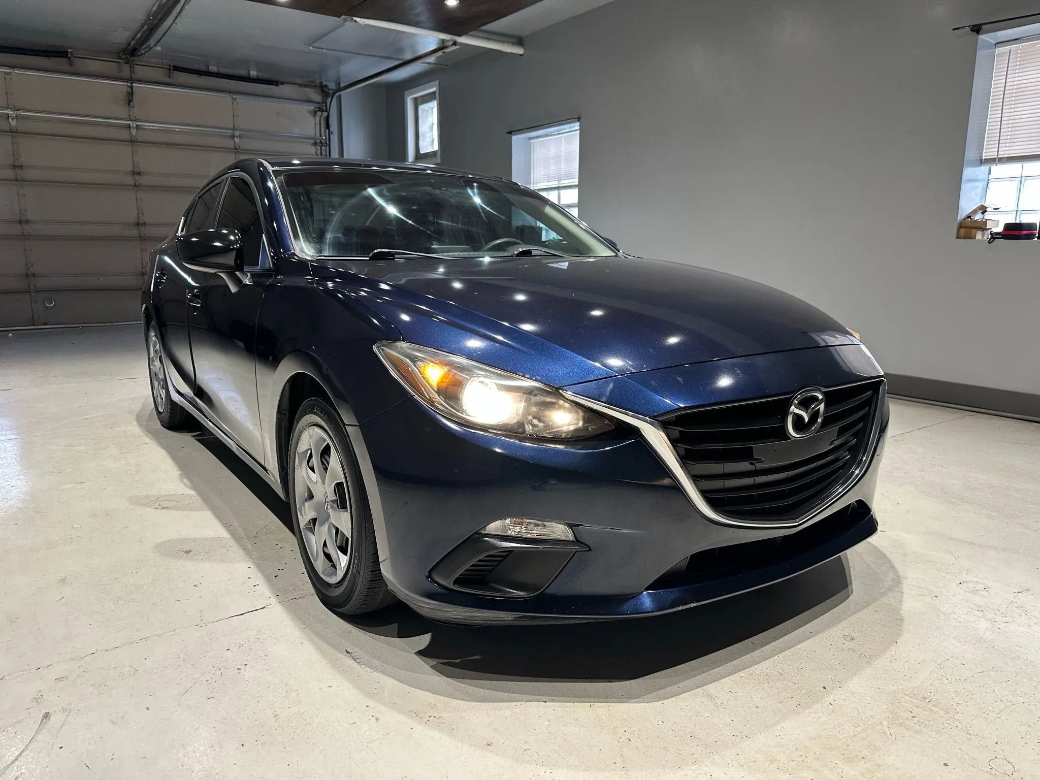 Used 2016 MAZDA MAZDA3 i Sport