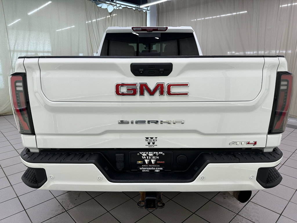 Used 2024 GMC Sierra 2500 AT4 w/ AT4 Premium Plus Package AWD/4WD image 9