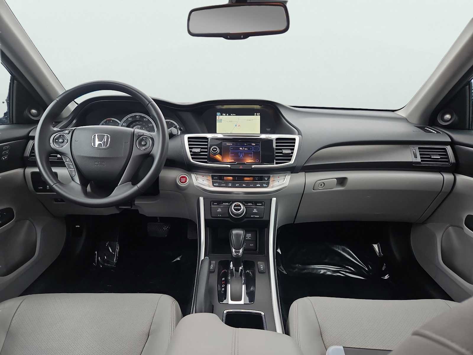 Used 2015 Honda Accord EX-L image 3