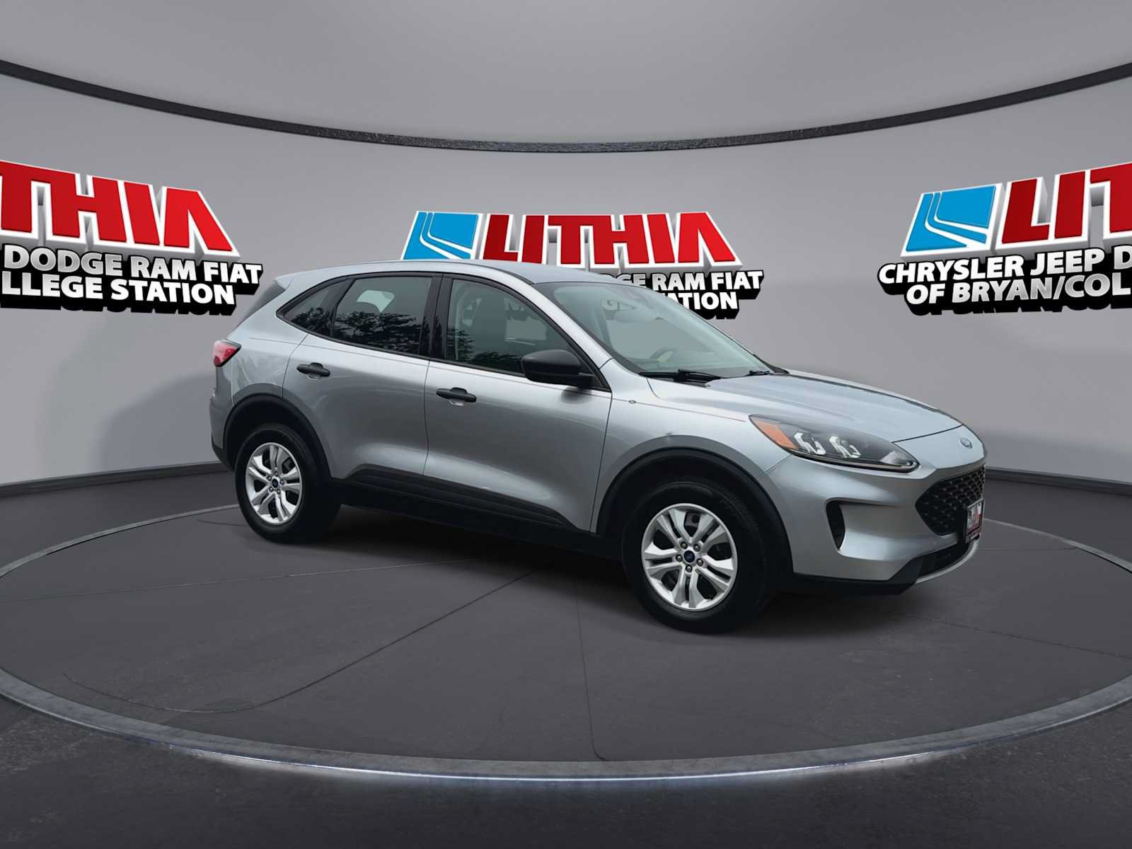 Used 2022 Ford Escape S AWD/4WD image 2