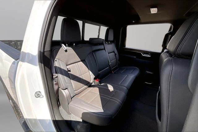 Certified 2024 Chevrolet Silverado 2500 High Country w/ High Country Premium Package AWD/4WD image 27
