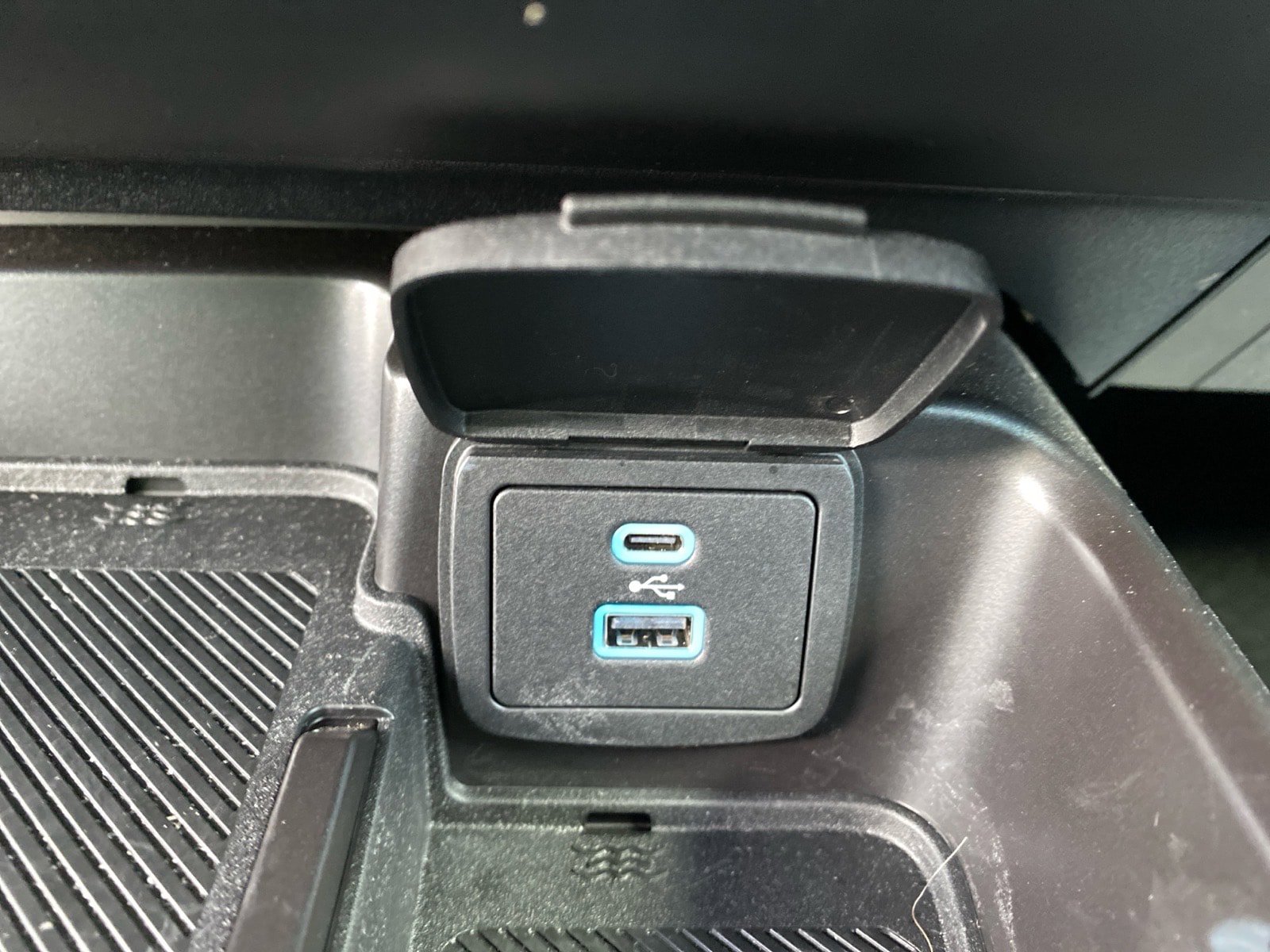Used 2025 Ford Bronco Outer Banks image 15
