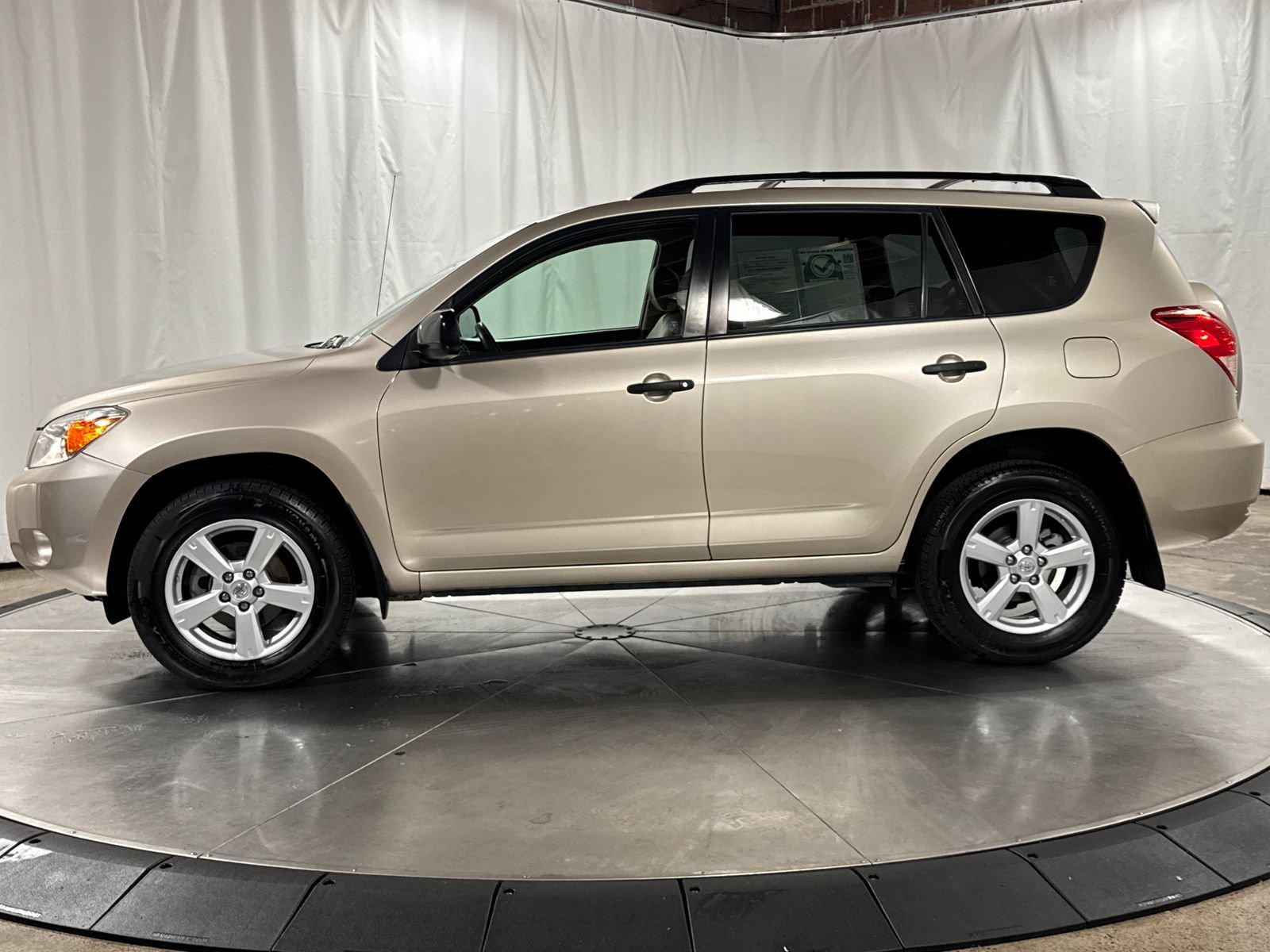 Used 2007 Toyota RAV4 2WD V6 image 8
