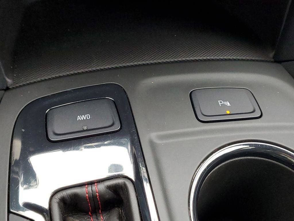 Certified 2023 Chevrolet Equinox RS image 17