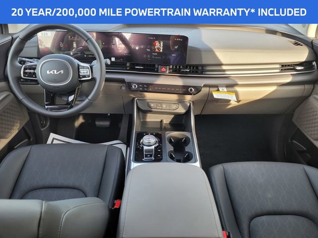 New 2026 Kia Carnival EX image 7