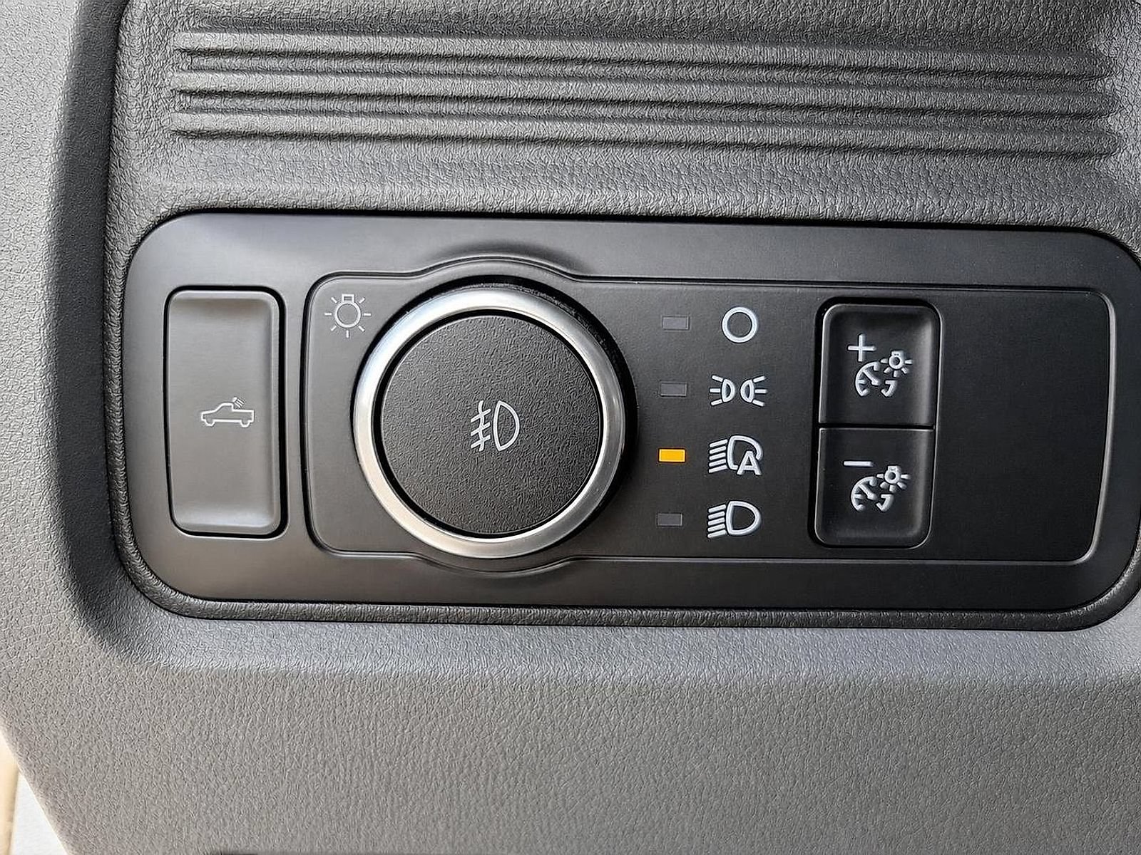 New 2027 Ford F250 XL w/ FX4 Off-Road Package AWD/4WD image 14