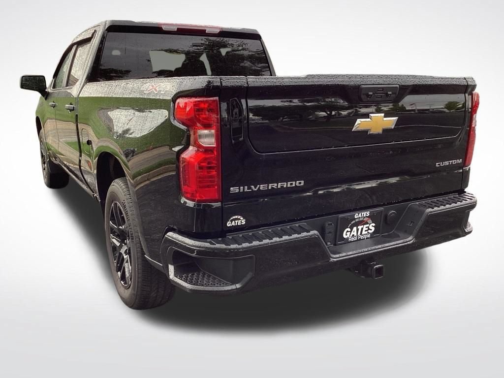 Used 2025 Chevrolet Silverado 1500 Custom AWD/4WD image 7