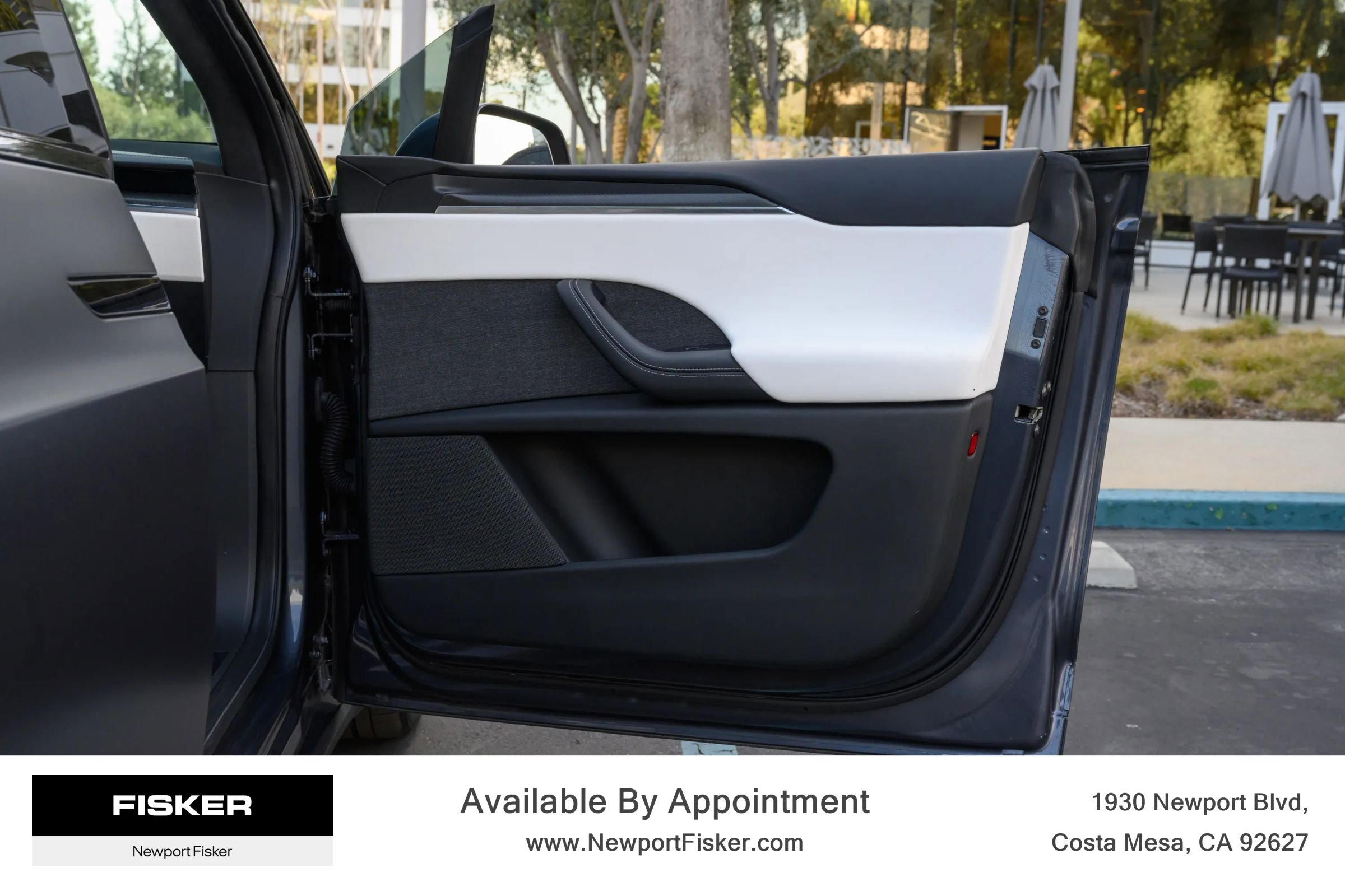 Used 2023 Tesla Model X Plaid image 34