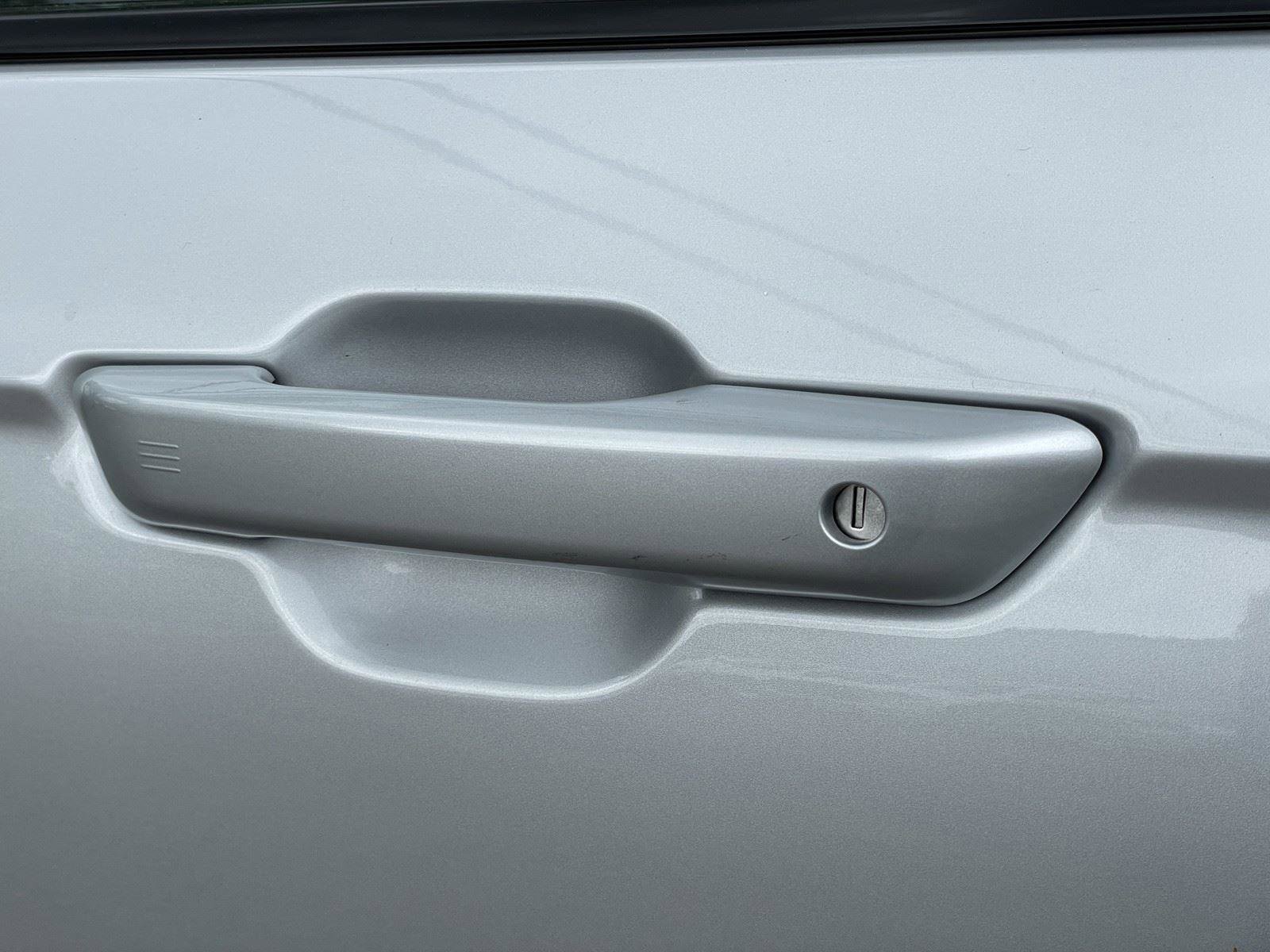 Used 2025 Jeep Grand Cherokee Laredo AWD/4WD image 34