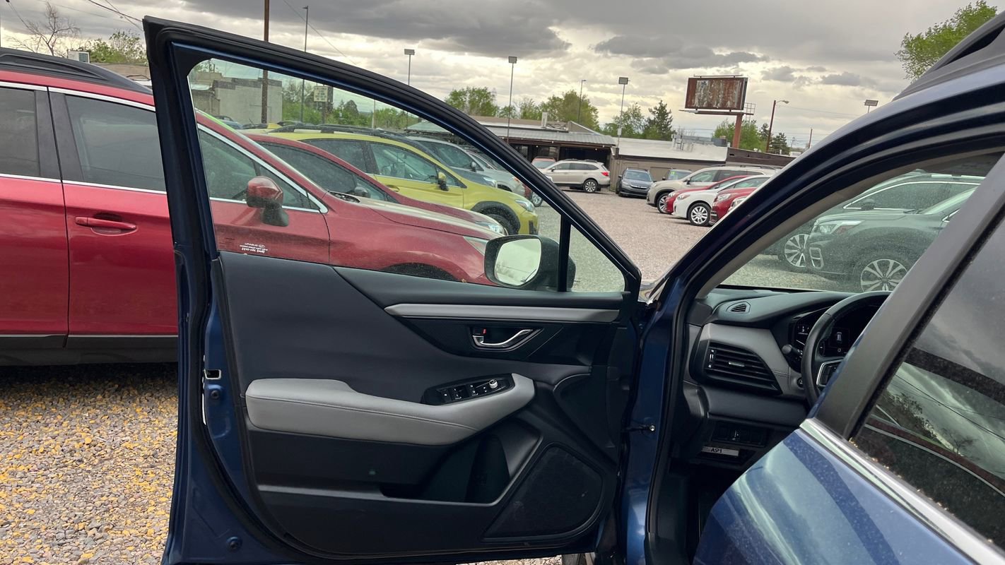 Used 2022 Subaru Outback Premium image 10