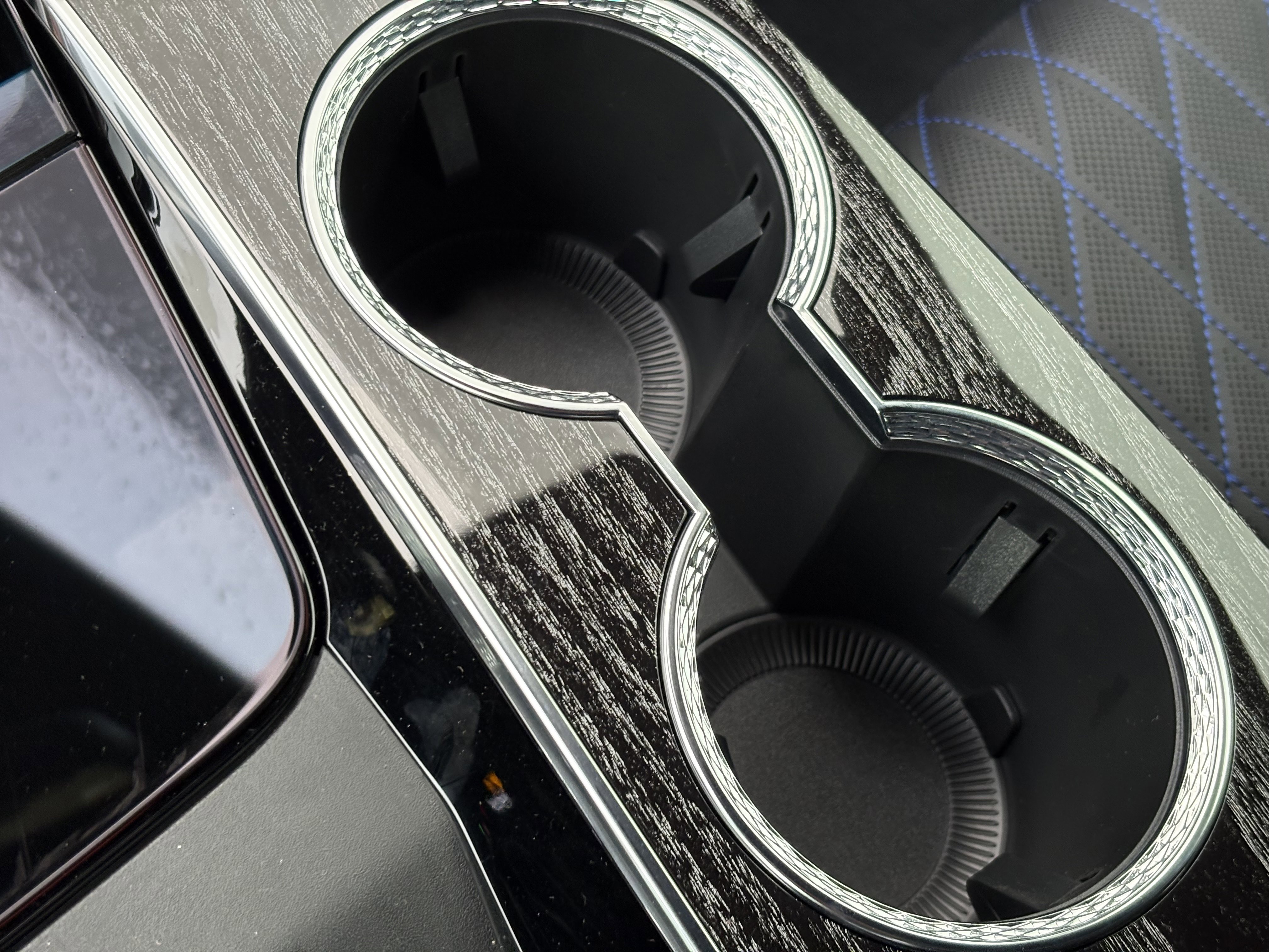 New 2026 Cadillac Escalade IQL Sport 1 image 29