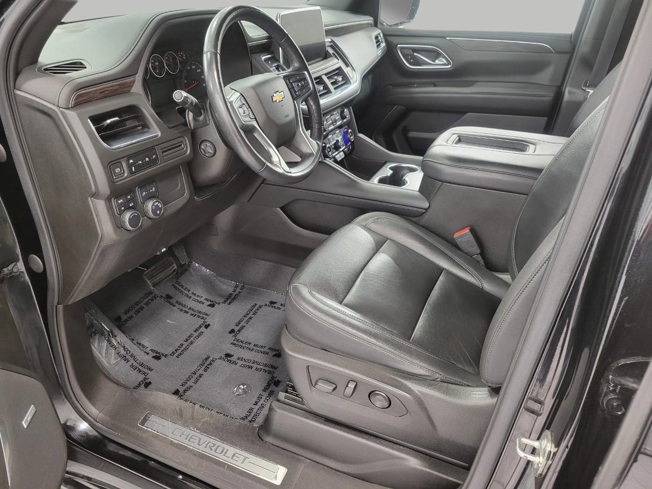 Used 2021 Chevrolet Tahoe LT w/ Luxury Package AWD/4WD image 9