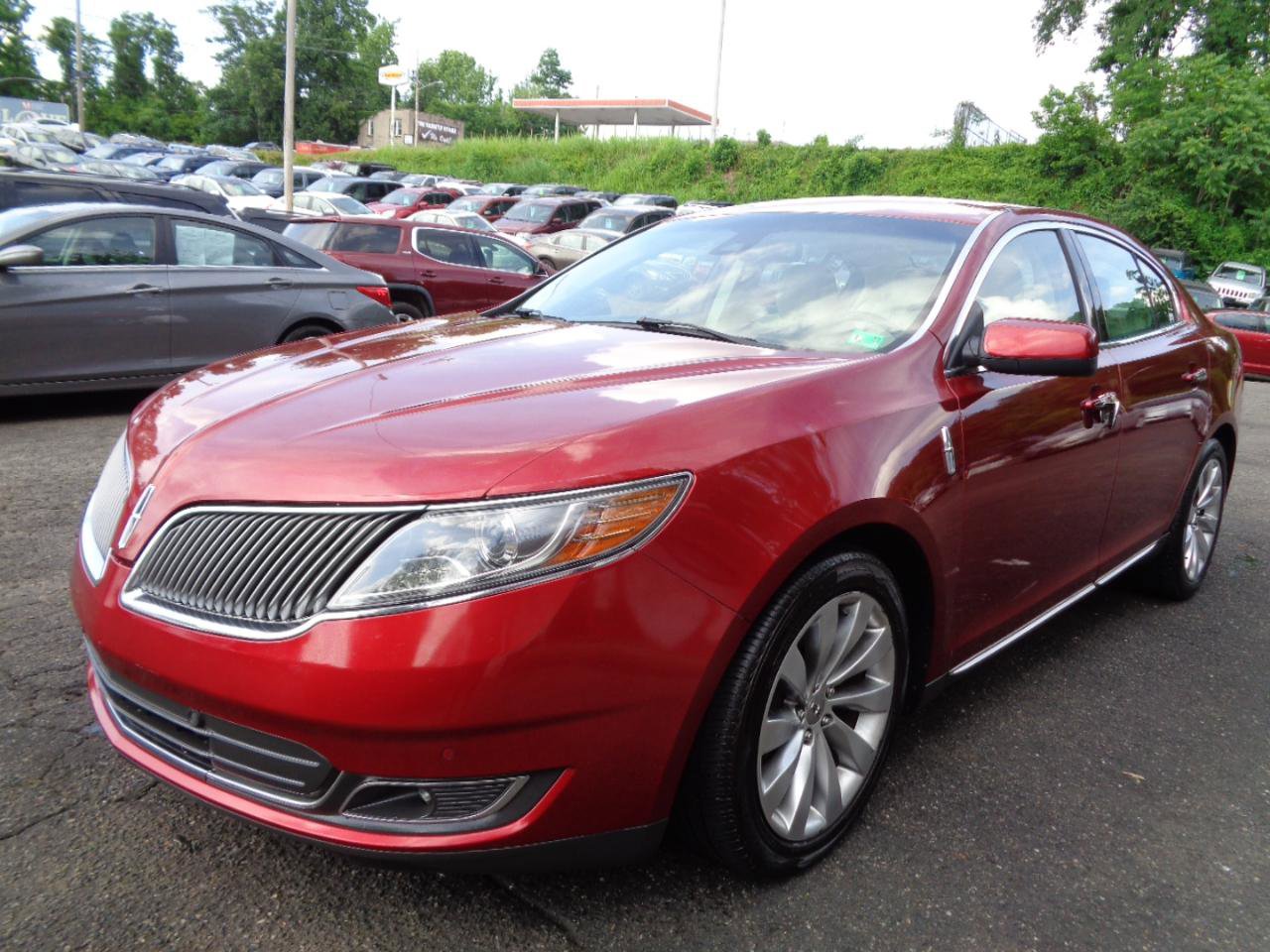 Used 2014 Lincoln MKS Sedan image 1