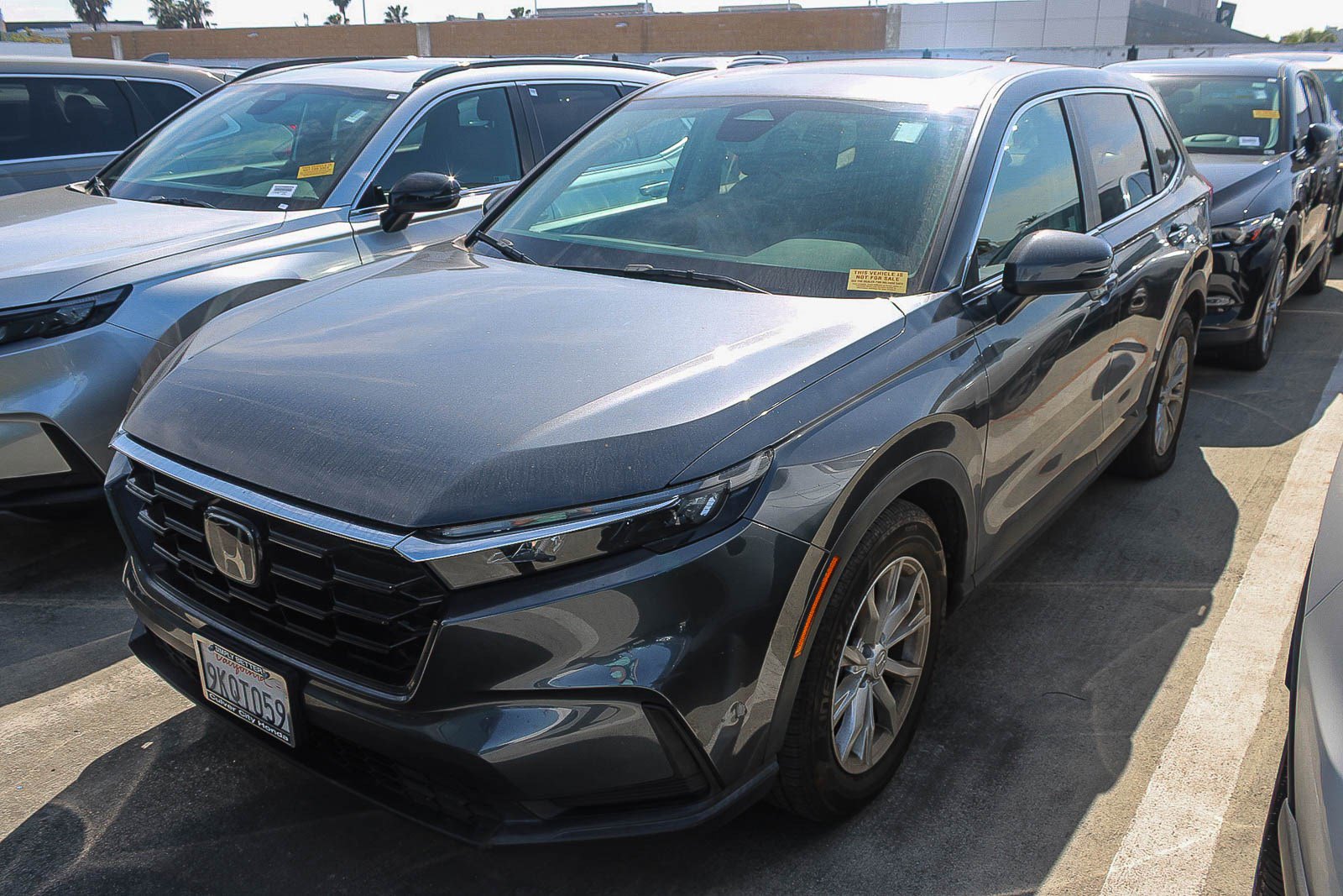 Used 2024 Honda CR-V EX image 2