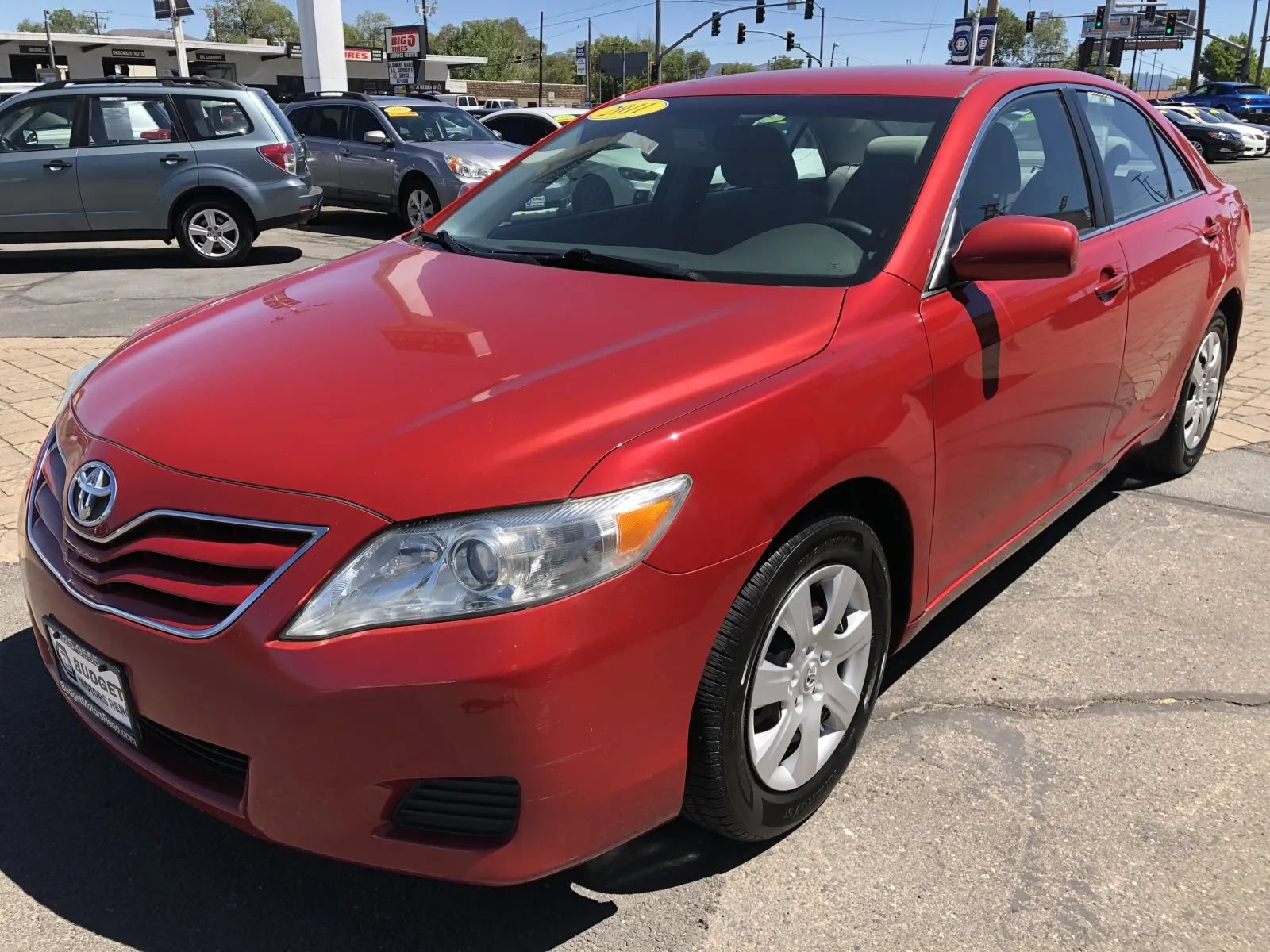 Used 2011 Toyota Camry LE FWD image 6
