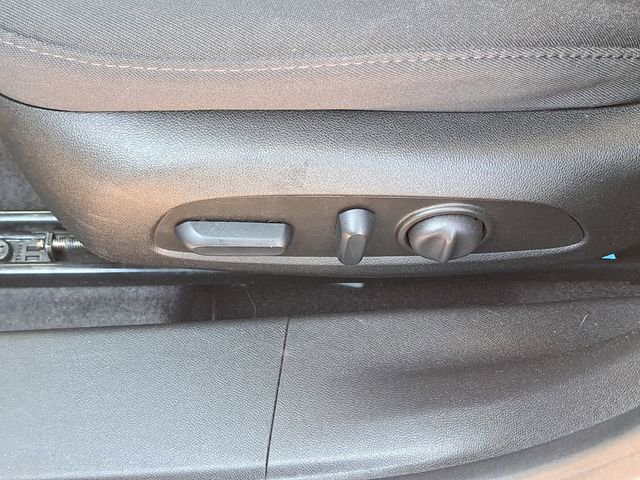 Used 2024 Chevrolet Malibu LT image 21