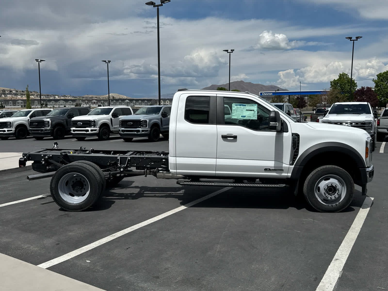 New 2026 Ford F550 4x4 SuperCab Super Duty w/ XL Chrome Package image 6