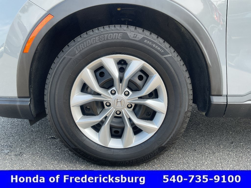 Certified 2025 Honda CR-V LX image 9