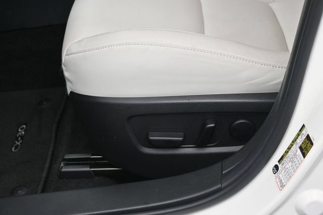 Certified 2025 MAZDA CX-30 AWD 2.5 S w/ Premium Package image 14
