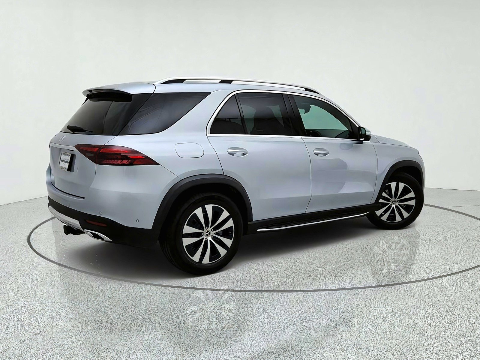 Certified 2026 Mercedes-Benz GLE 350 4MATIC image 8