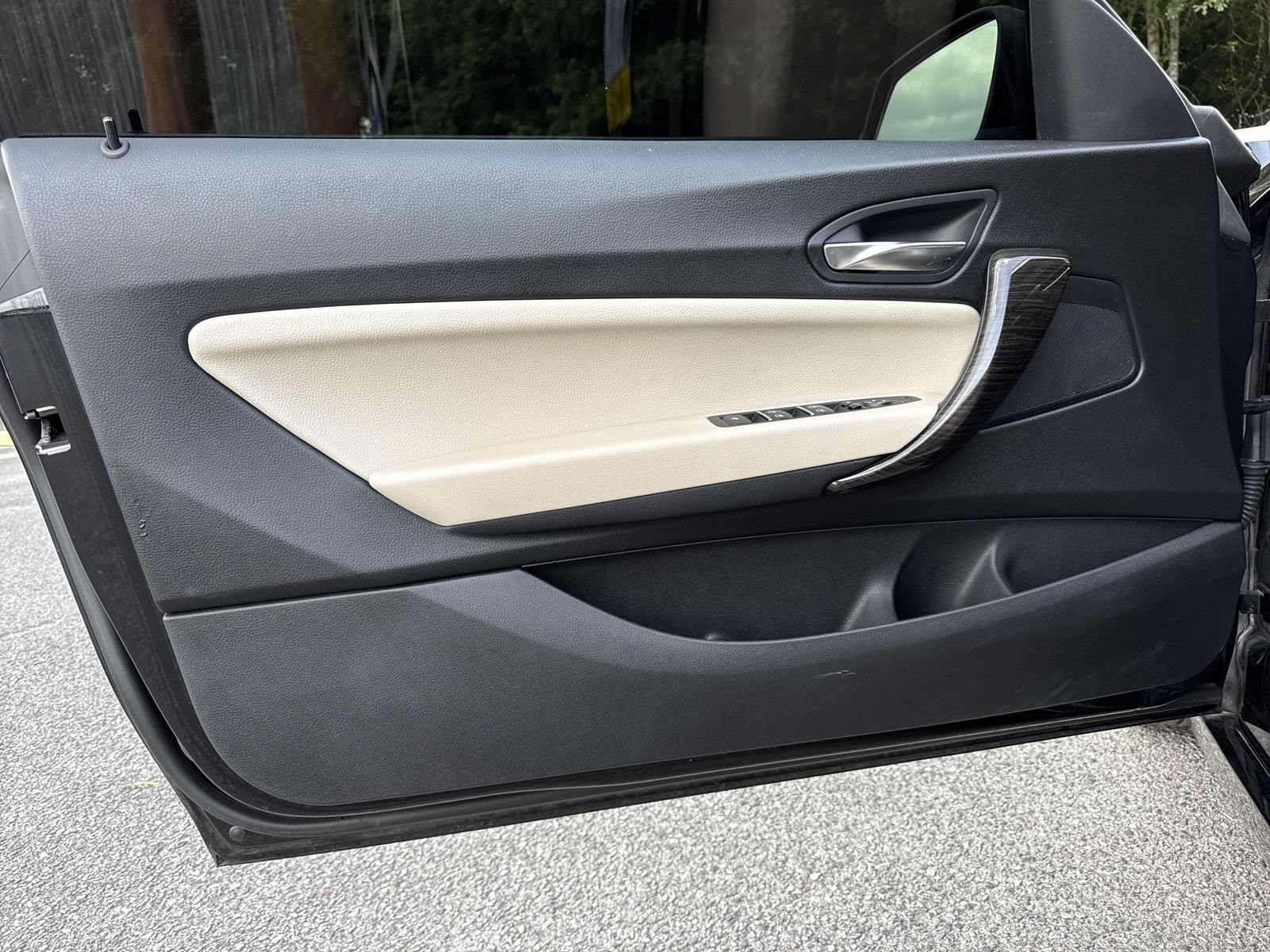 Used 2018 BMW 230i Convertible RWD image 12
