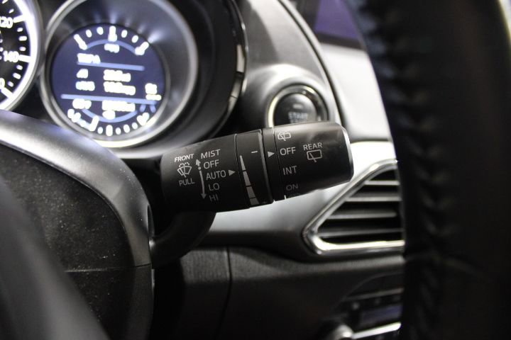 Used 2023 MAZDA CX-9 Touring image 42