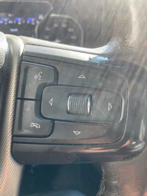 Used 2021 GMC Yukon XL Denali AWD/4WD image 16