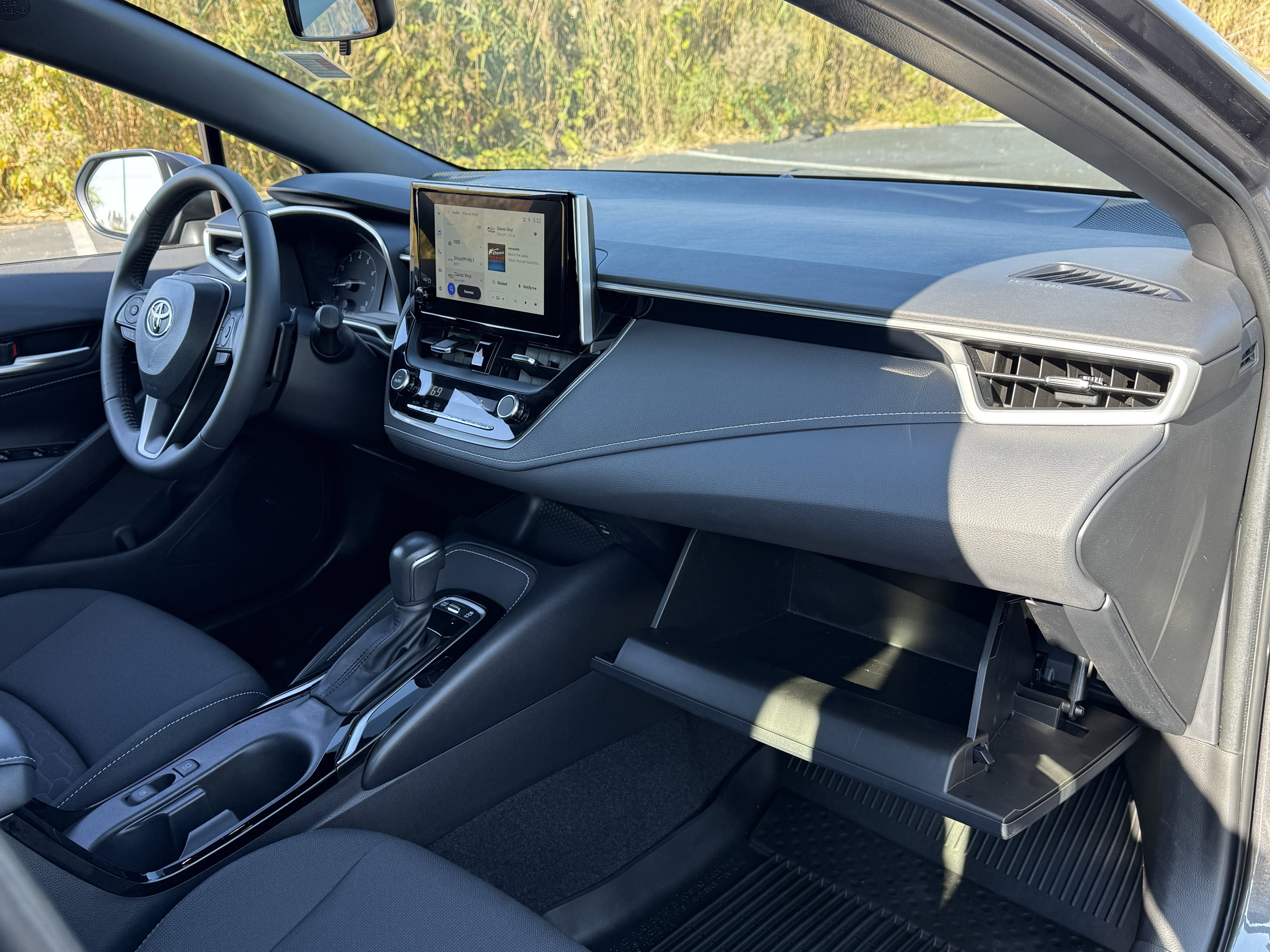 Used 2024 Toyota Corolla SE image 13