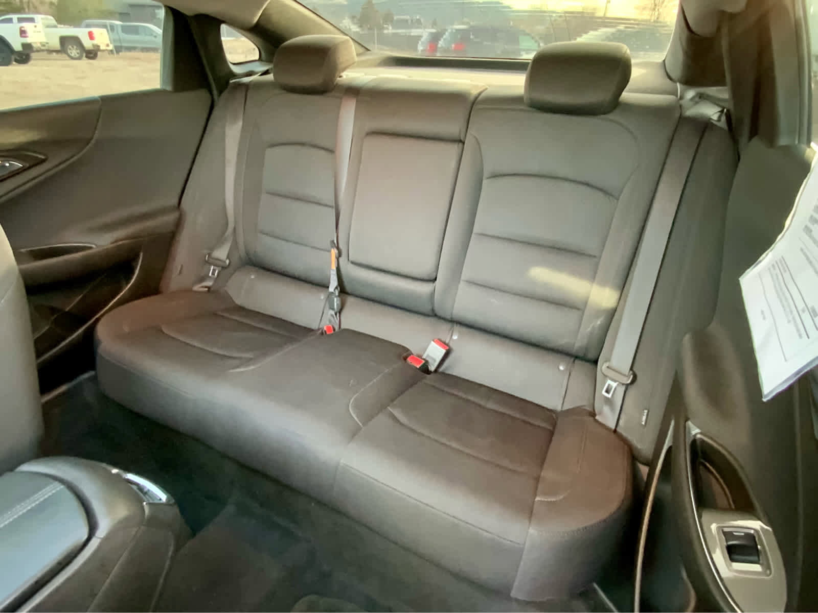 Used 2018 Chevrolet Malibu LT image 27