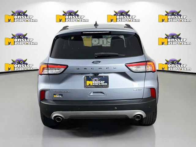 Used 2022 Ford Escape Titanium AWD/4WD image 6