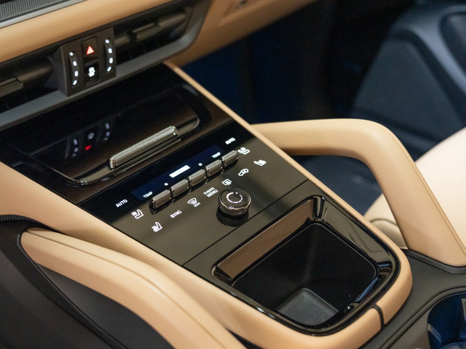 Certified 2026 Porsche Cayenne AWD/4WD image 21