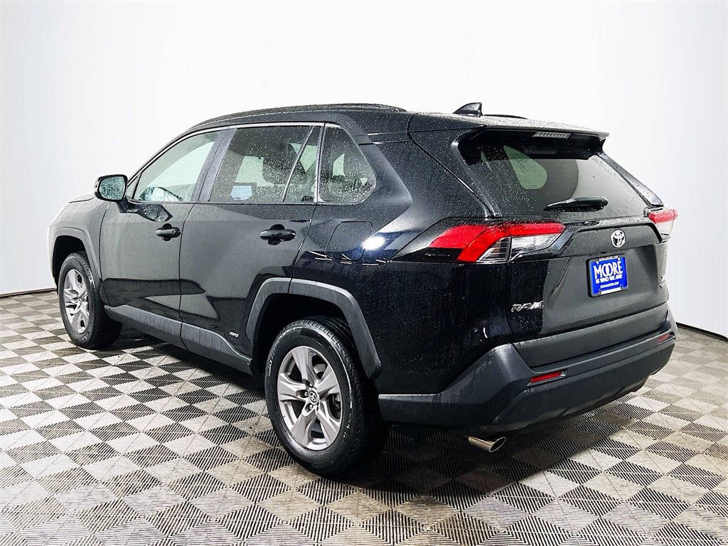 Certified 2025 Toyota RAV4 XLE image 6
