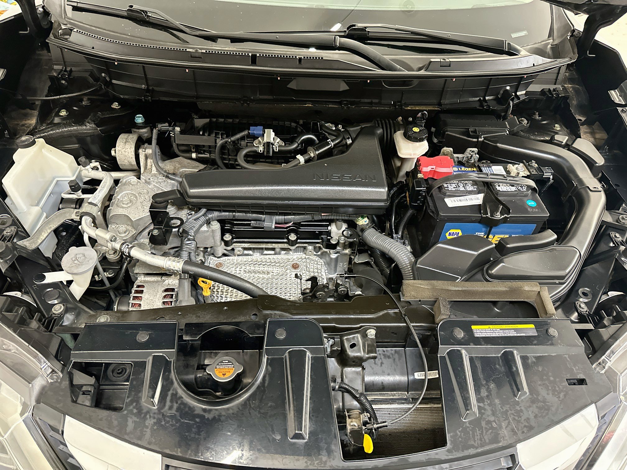 Used 2018 Nissan Rogue SV AWD/4WD image 34