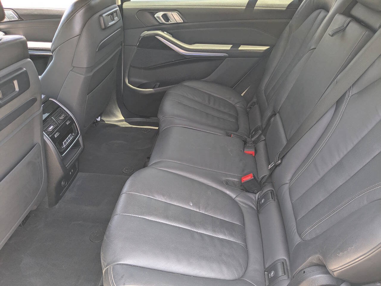 Used 2019 BMW X7 xDrive40i w/ Parking Assistance Package AWD/4WD image 20