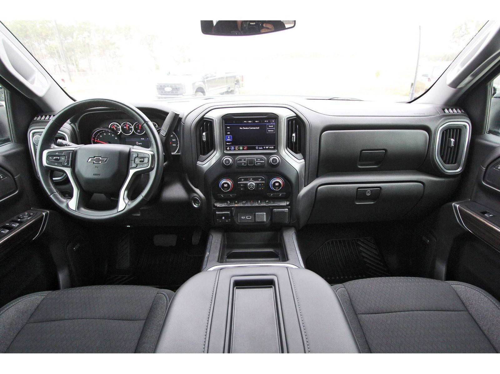 Used 2020 Chevrolet Silverado 1500 RST w/ Texas Edition image 12