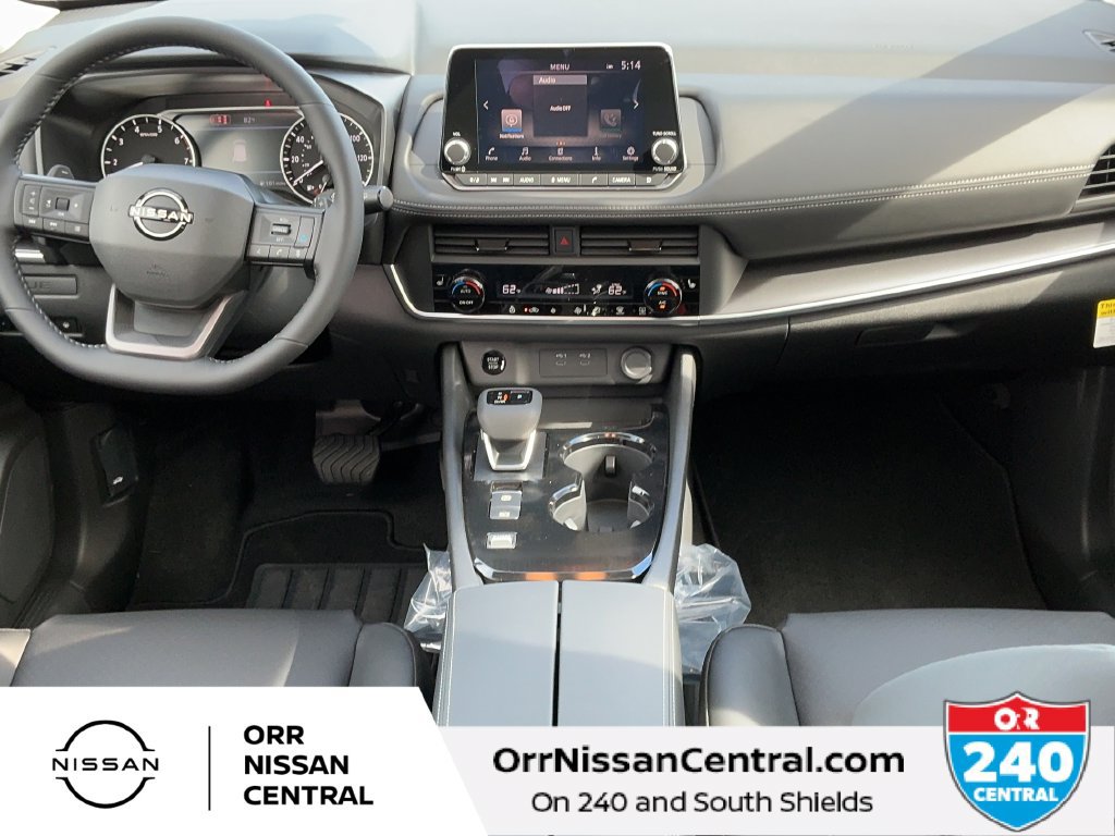 New 2027 Nissan Rogue Dark Armor FWD image 15