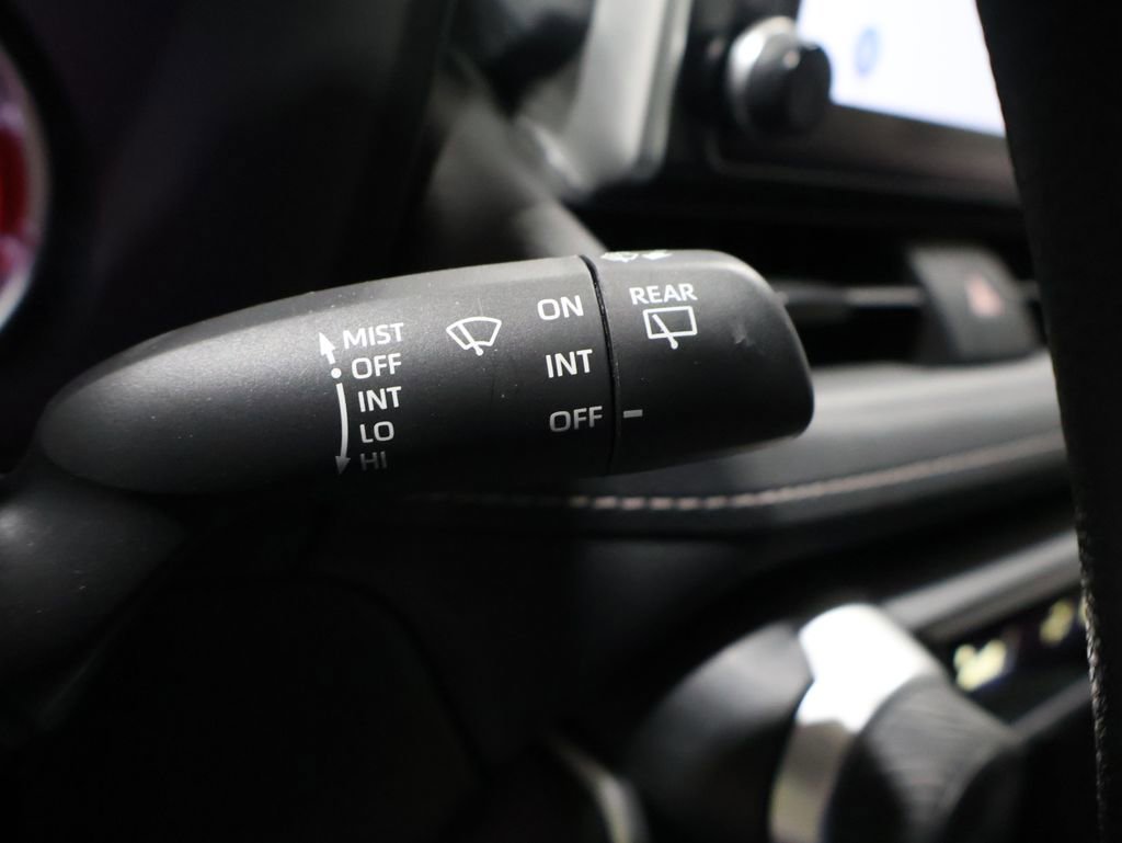 Used 2025 Toyota RAV4 LE image 38