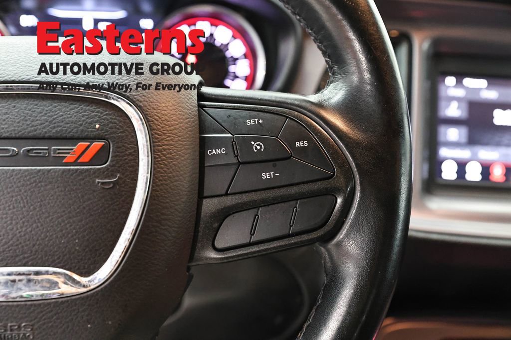 Used 2023 Dodge Challenger SXT image 16