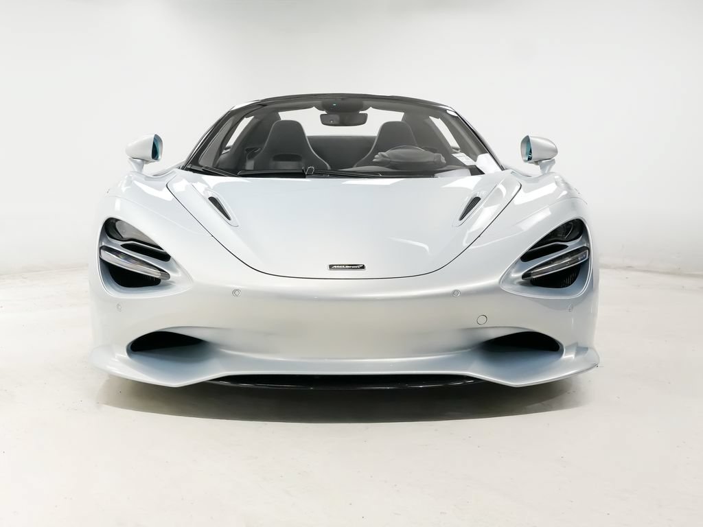 Used 2026 McLaren 750S Spider RWD image 6