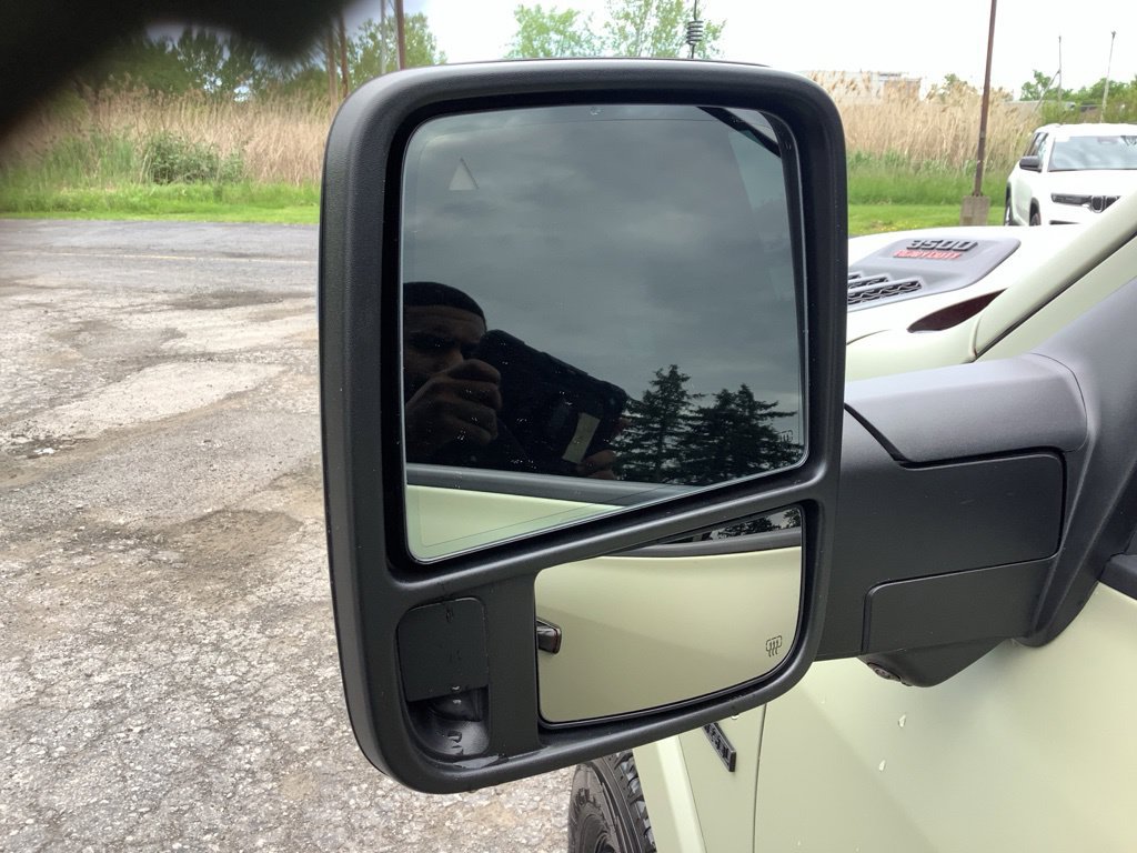 Certified 2026 RAM 3500 Limited AWD/4WD image 19