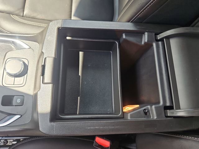 Used 2023 Chevrolet Traverse LT image 26