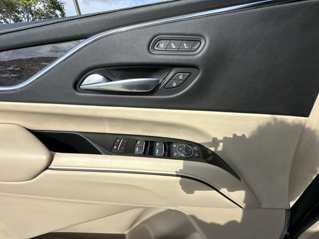 Certified 2021 Cadillac Escalade Premium Luxury RWD image 21