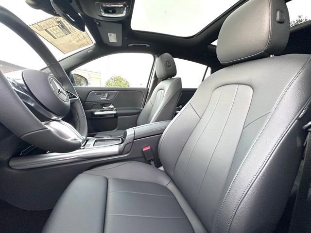 Certified 2026 Mercedes-Benz GLA 250 4MATIC image 21